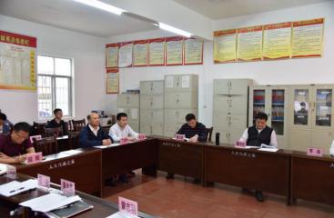 市委组织部部长谭向光赴公司