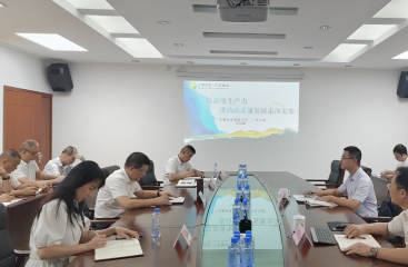 莫政融到云鸥物流公司开展党建工作调研并讲授专题党课