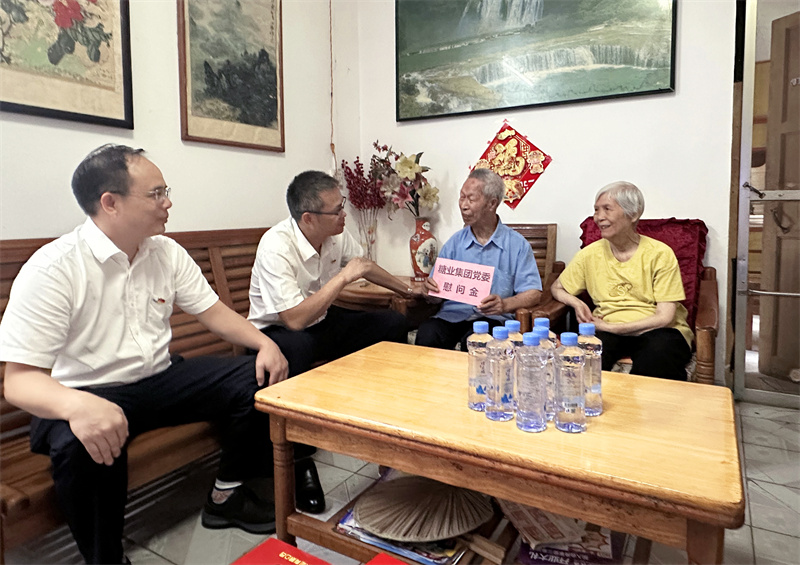 满书记.jpg
