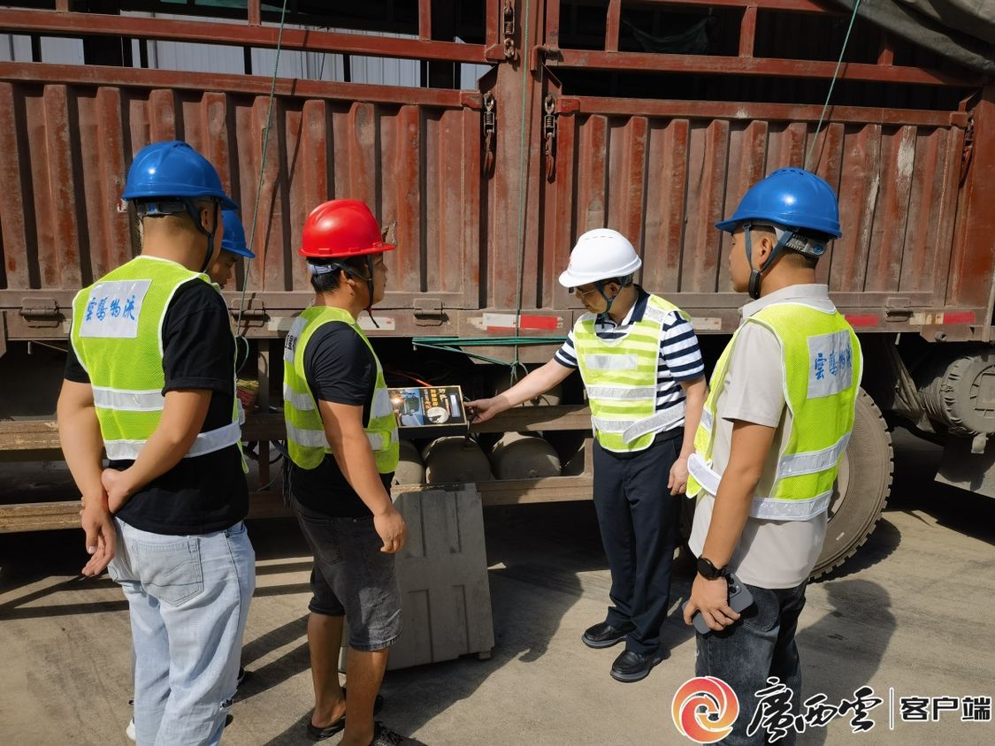9548d617c1bf75aaed09dba3024aa638_wmd29a.jpg