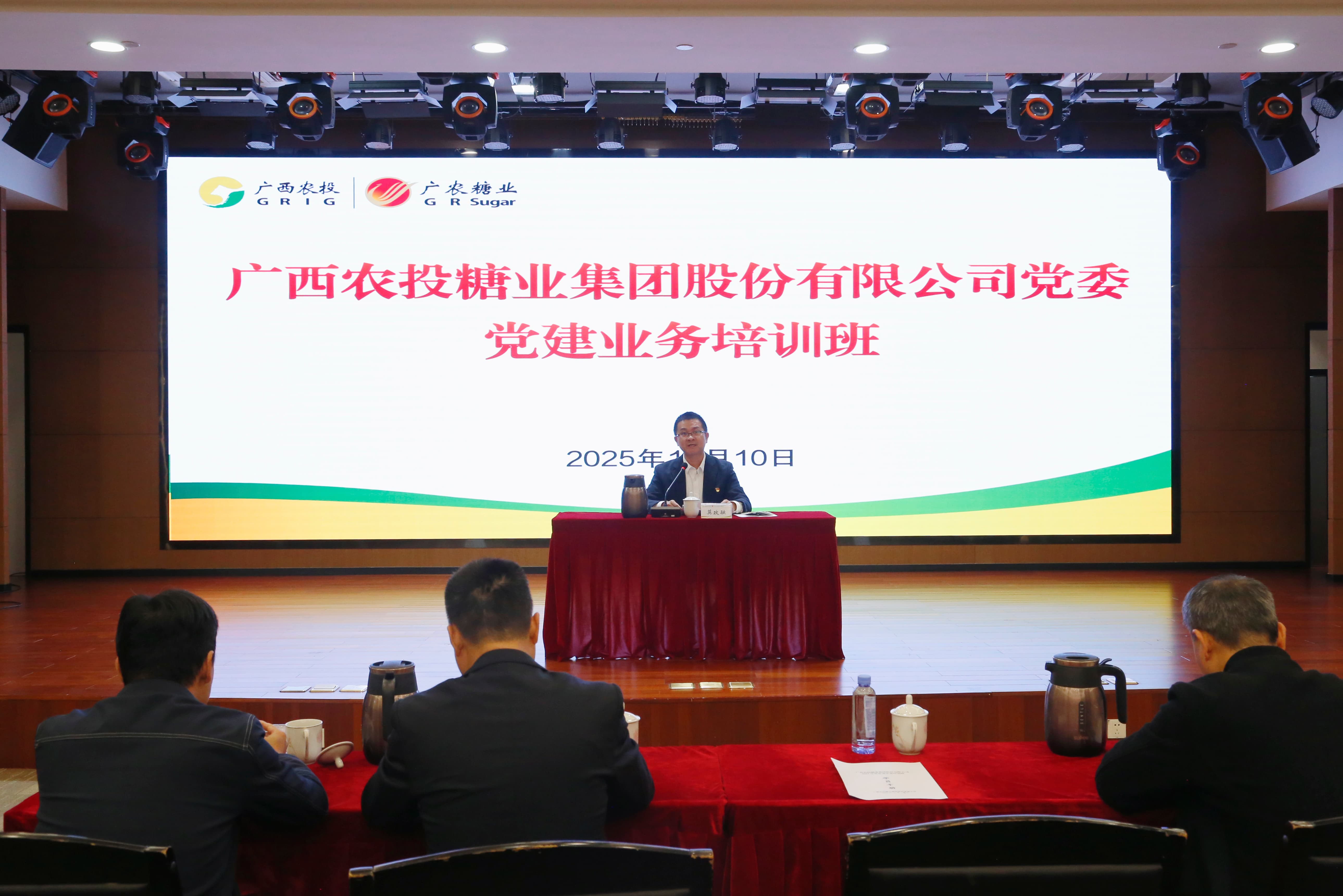 樊恬恬摄 (1) (1).JPG